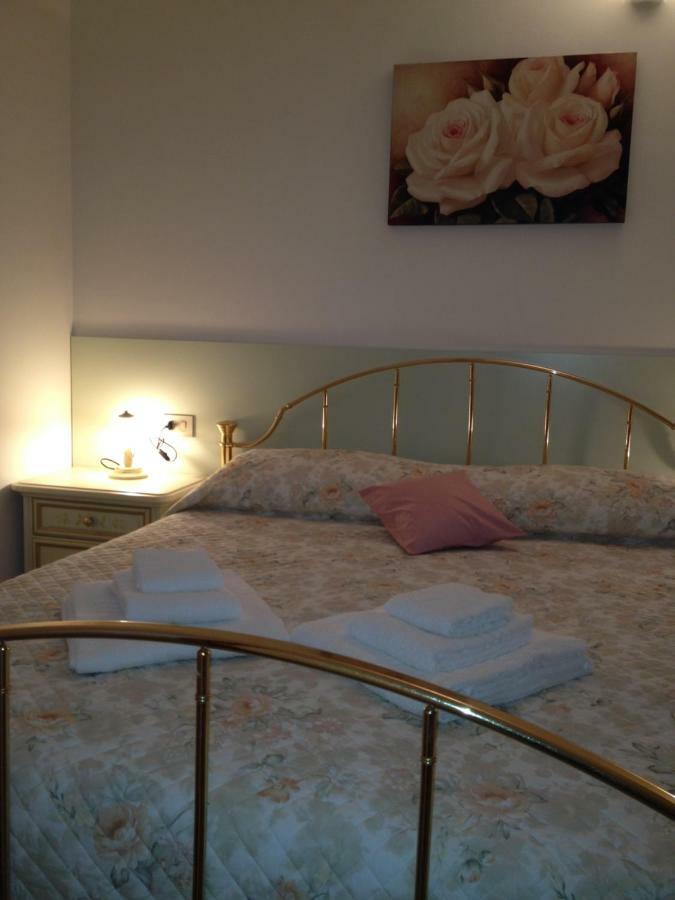 Bed and Breakfast Il Gruccione à Sant'Omero Extérieur photo